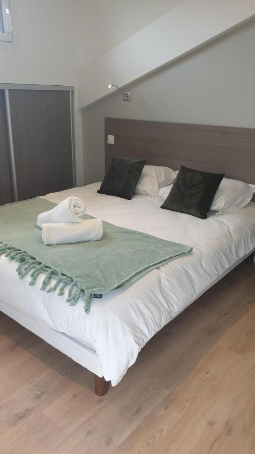Appartement Laudon Sévrier Exteriör bild